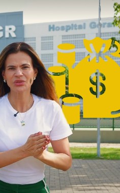 Anúncio com a Doutora Taty em frente ao Hospital Geral e um saco de dinheiro ilustrado